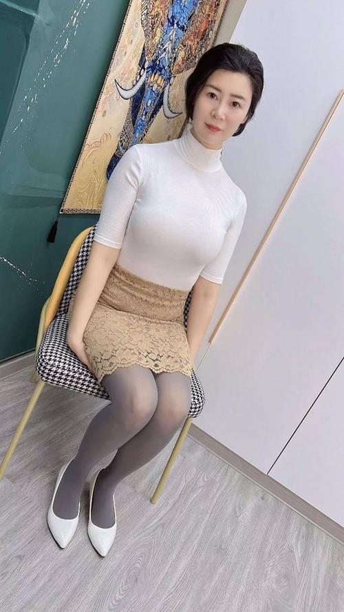 在线欧美人妻的相关介绍