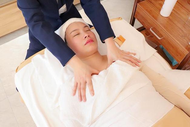 亚洲综合激情久久的相关介绍