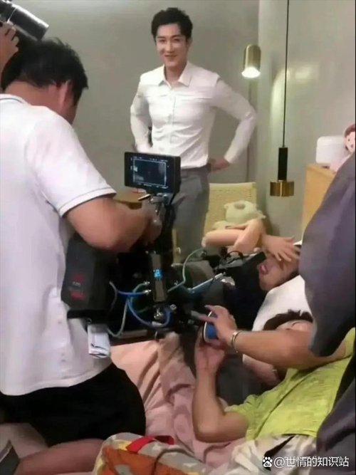 狠狠撸电影院的相关介绍