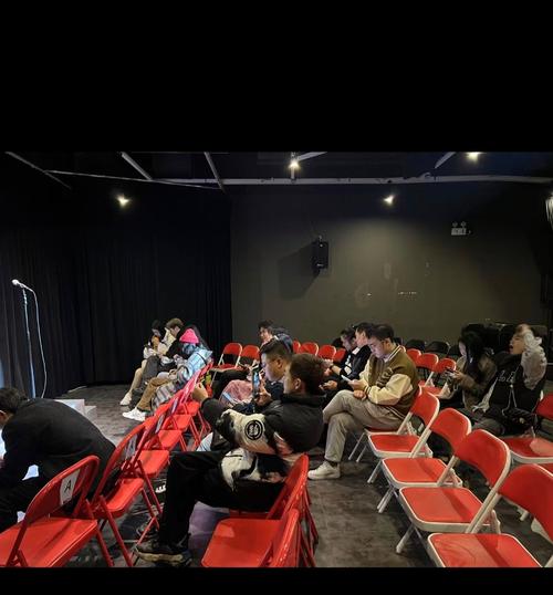 亚洲少妇综合的相关介绍