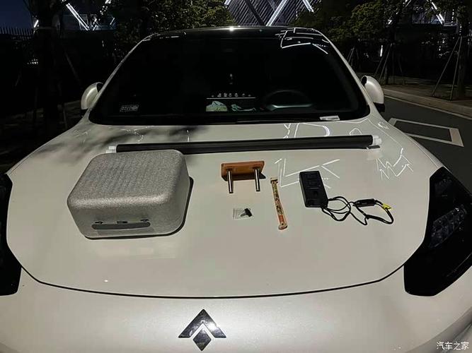 我把白丝美女操了的相关介绍
