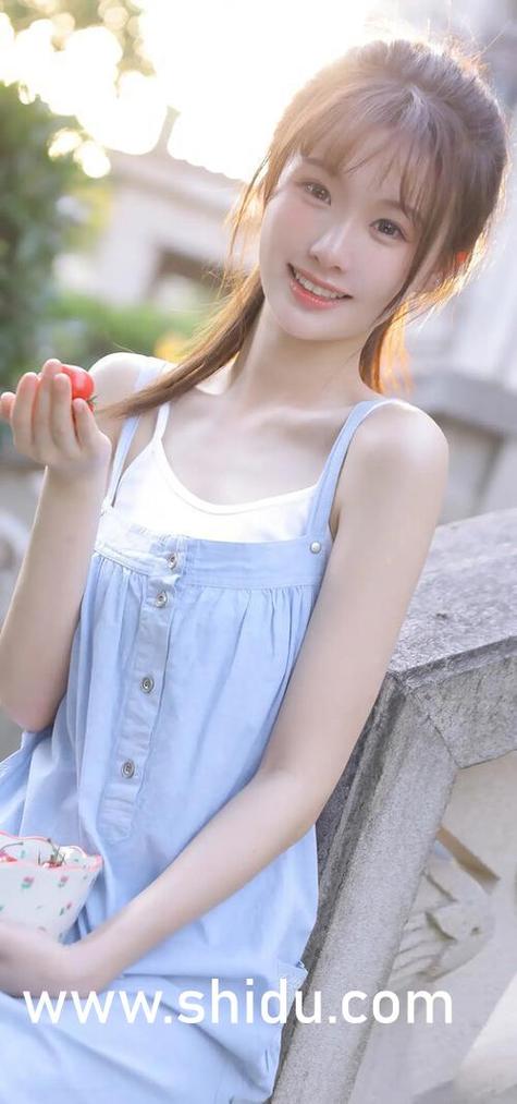 亚洲熟女少妇乱综合图片区的相关介绍