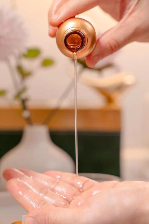 美女老师啪啪啪的相关介绍