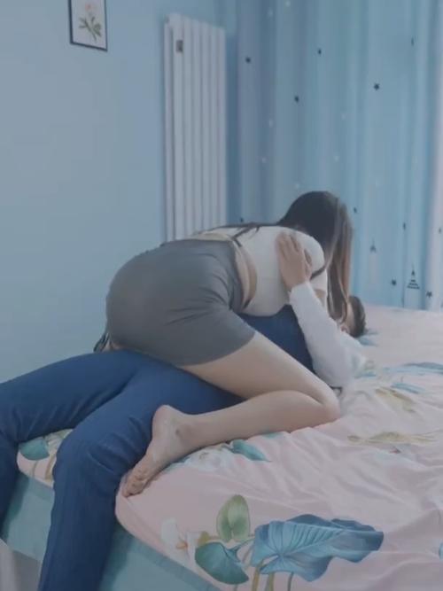 亚洲人妻啪啪啪的相关介绍