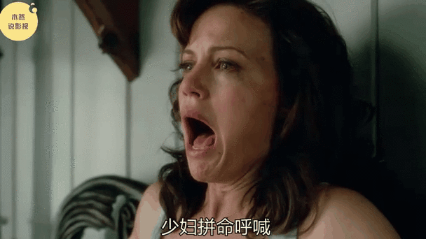 玩弄少妇白嫩高耸的乳峰av的相关介绍