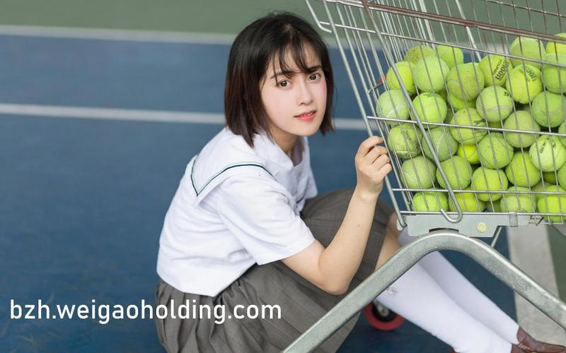女大学生精油按摩日本的相关介绍