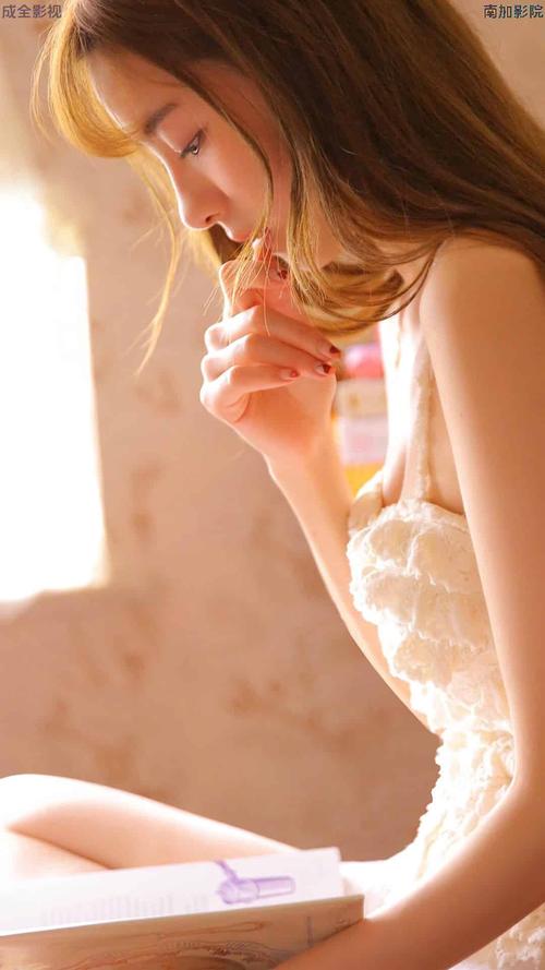 美女老师操我的相关介绍
