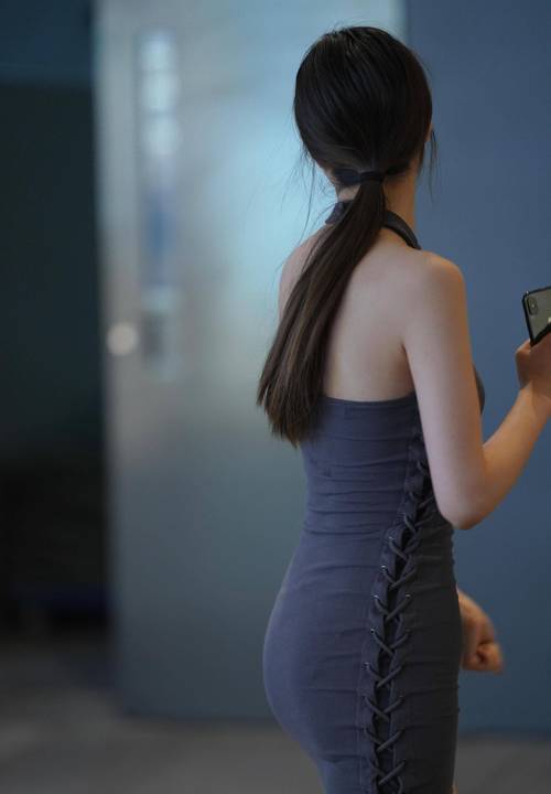 人妻澡啪啪啪的相关介绍