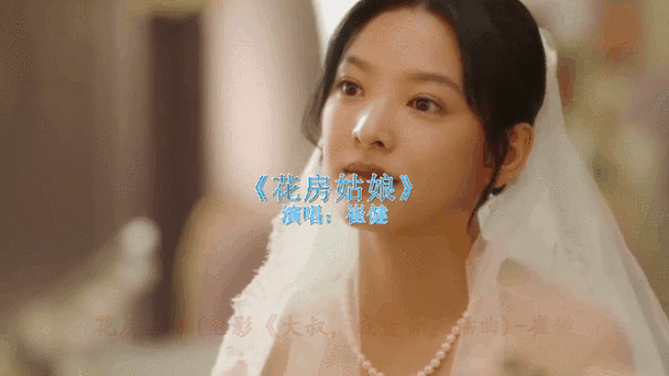 操哭美女大学生的相关介绍